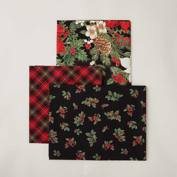 Merry Christmas Metallic Wall Hanging Quilt Kit