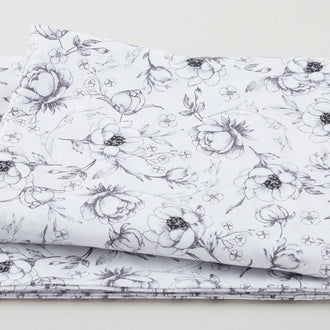 Roses White 2 Yard Cut