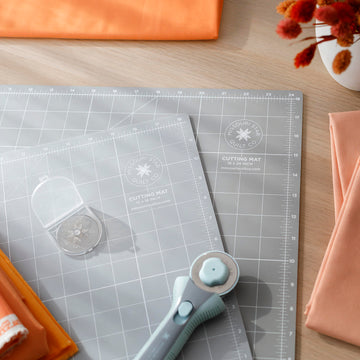 Missouri Star Self Healing Cutting Mat - 18" x 24" - Briana