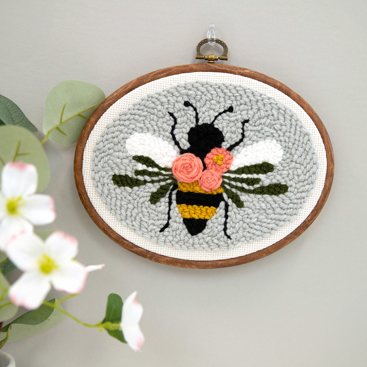 Bloomin' Bee Punch Needle Hoop Kit