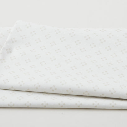 Paradise - Mini Cream 2 Yard Cut