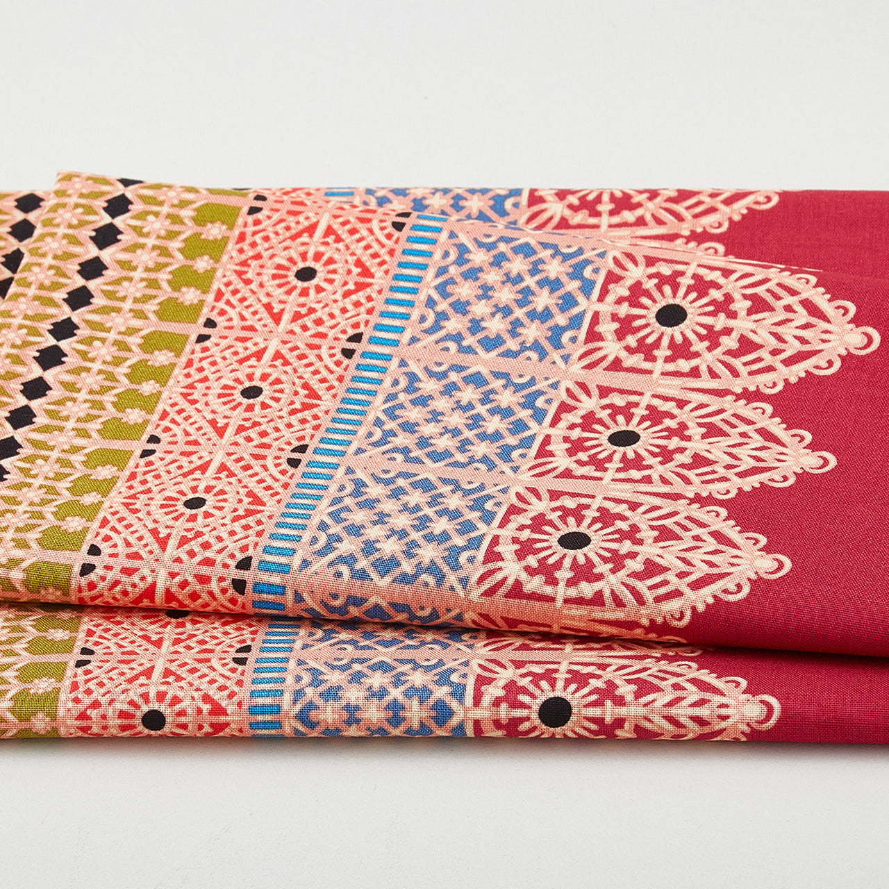 Fluent - Vestment Summer 1 Yard Cut Primary Image