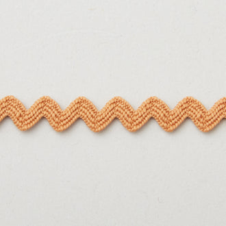 Lori Holt Vintage Ric Rac Small Trim - Cider 1/4"