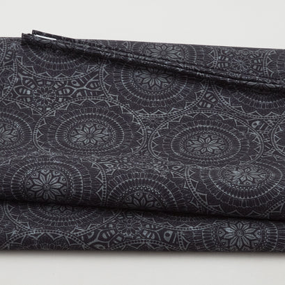 Vespa - Tossed Medalion Black 118" Wide 3 Yard Cut