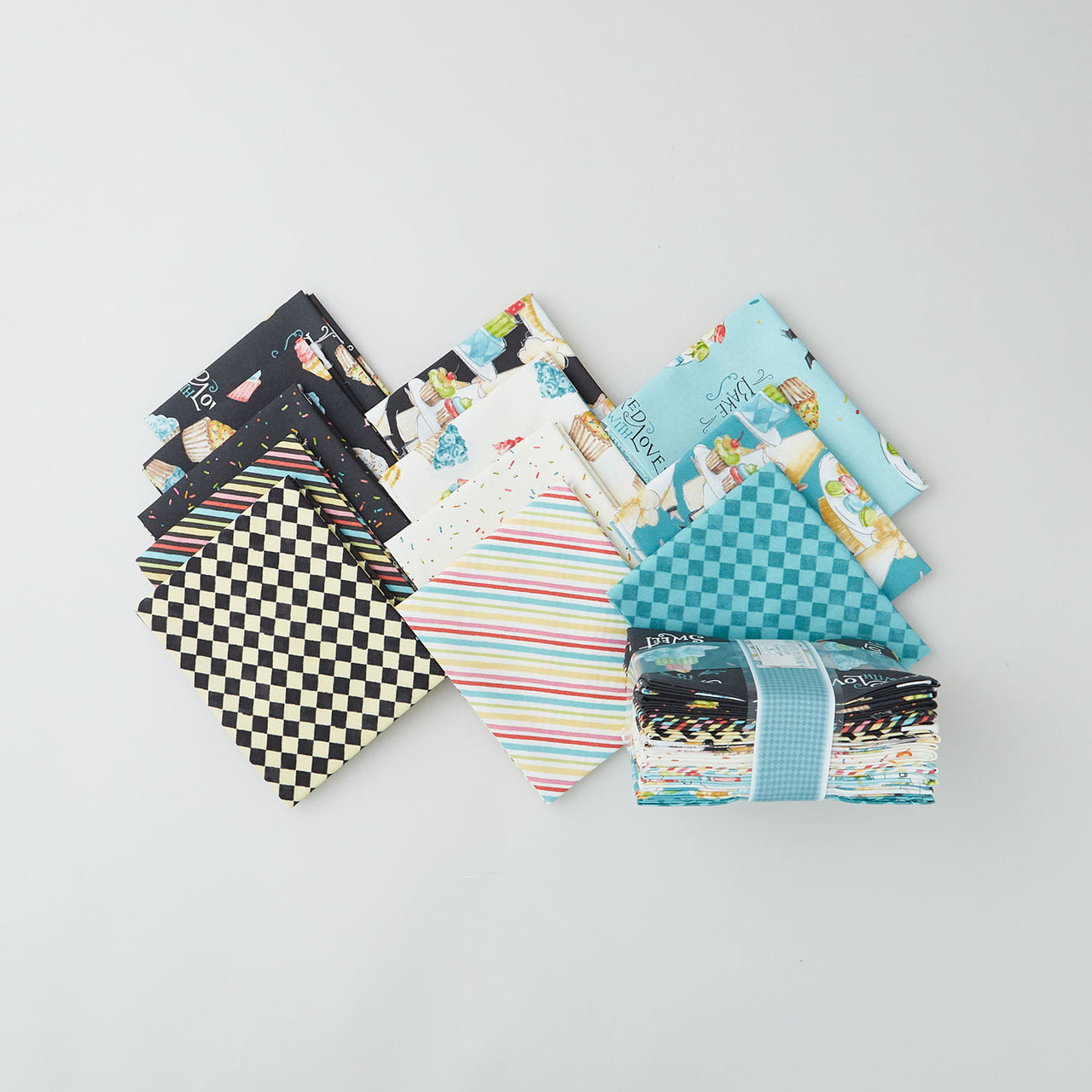 Sweet Little Pleasures Fat Quarter Crystals Primary Image