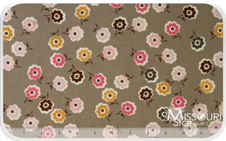 Daisy Cottage - Gray Yardage