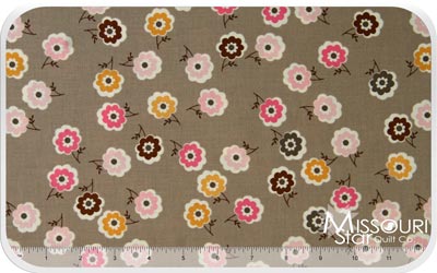 Daisy Cottage - Gray Yardage
