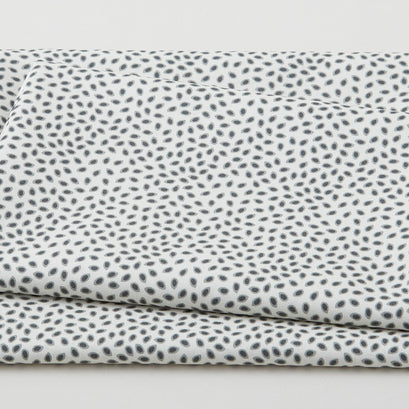 Natural Lulu - Small Leaf Like Dots Off White 2 Yard Cut
