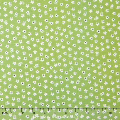 Calico Days - Daisy Green Yardage