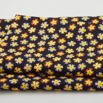 Gloriosa Garden - Primrose Black 2 Yard Cut