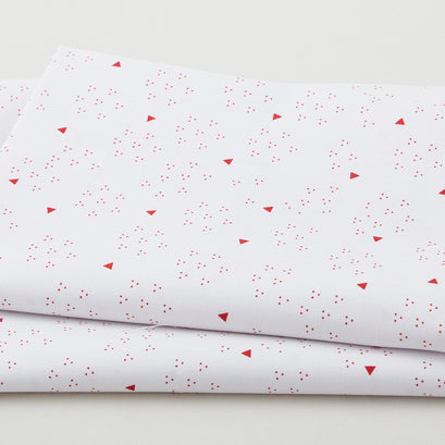 Raspberry Ripple - Triangles White/Red 2 Yard Cut