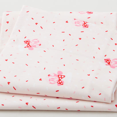 Disney Consumer Products - Minnie Sprinkles 2 Yard Cut