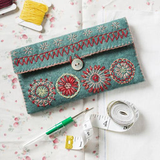 Sewing Pouch Wool Felt Embroidery Applique Kit