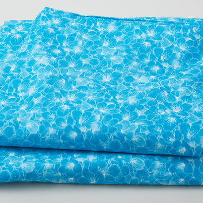 Widebacks - Capturing Light Turquoise 108" 3 Yard Cut