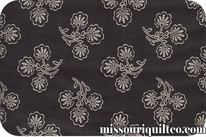 Remembrance - Three Flowers Black