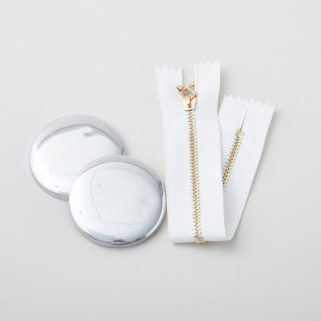 Mini Macaroon Pouch Kit Primary Image