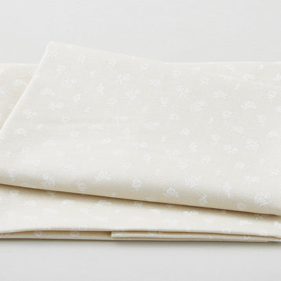 Neutral Notes - Tiny Roses Beige 2 Yard Cut