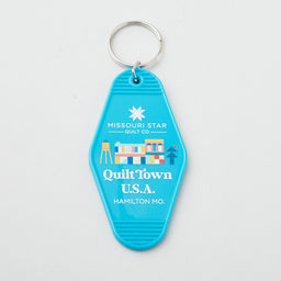 Vintage Motel Keychain: Quilt Town USA - Teal Primary Image