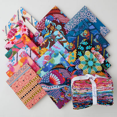 Fluent 18 Piece Fat Quarter Bundle