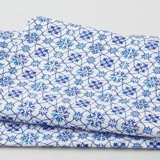 Global Traveler - Blue Geo 2 Yard Cut