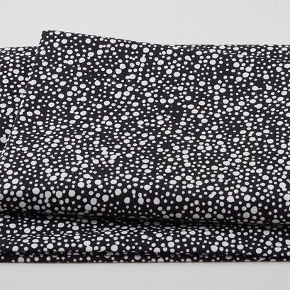 Doodles Batiks - Dots Black White 2 Yard Cut