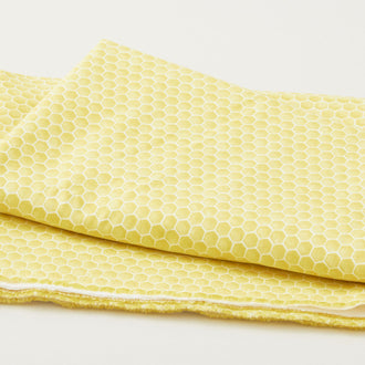 Fresh Picked Lemons - Honeycomb Yellow 2 Yard Cut