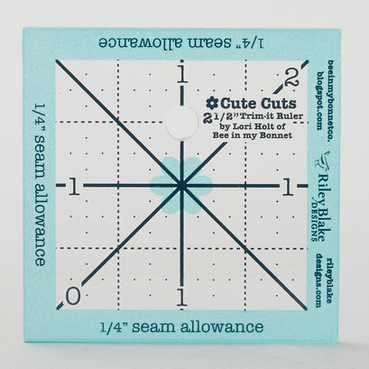 Lori Holt Cute Cuts™ Trim-It™ Ruler - 2 1/2" x 2 1/2"