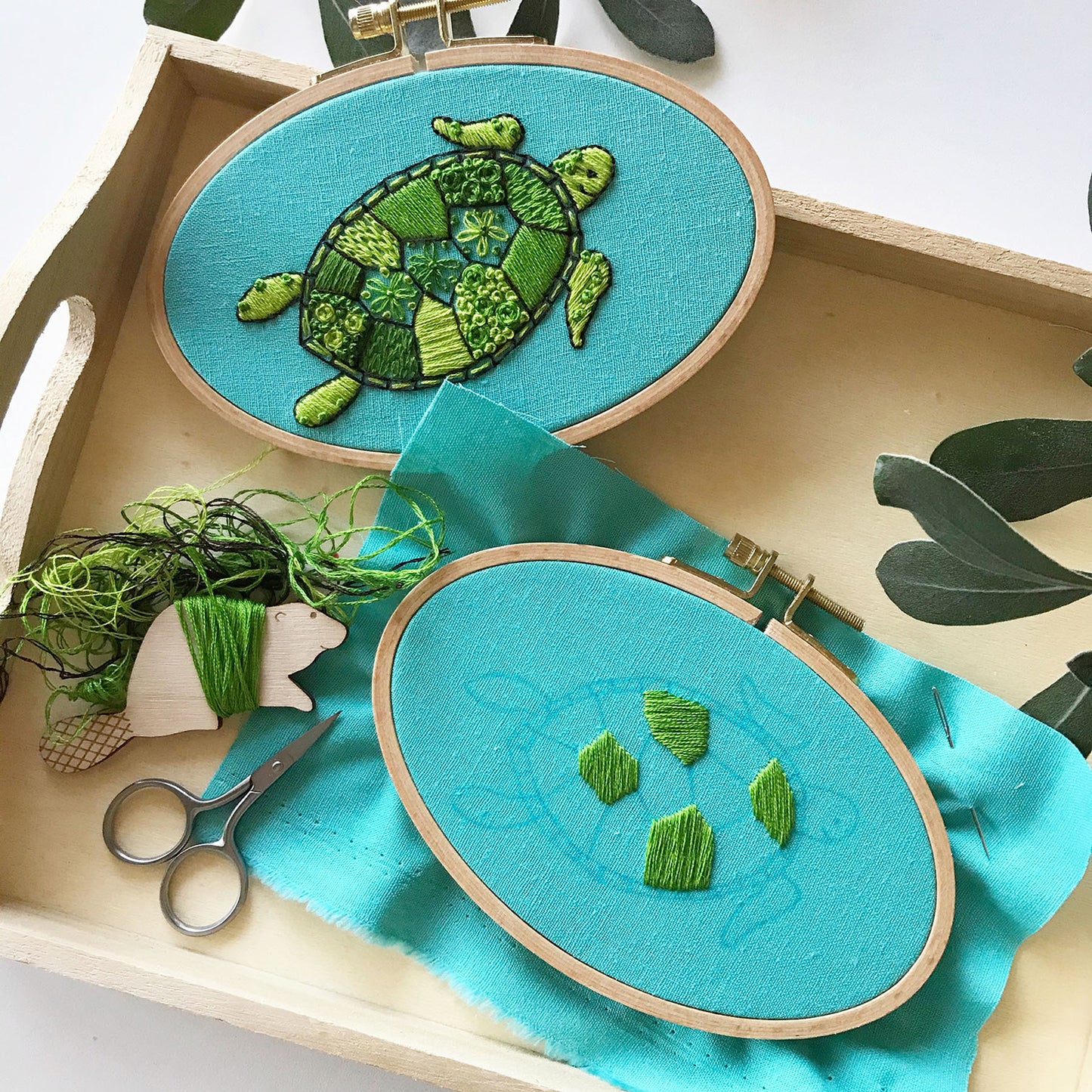 Green Sea Turtle Embroidery Kit Alternative View #2