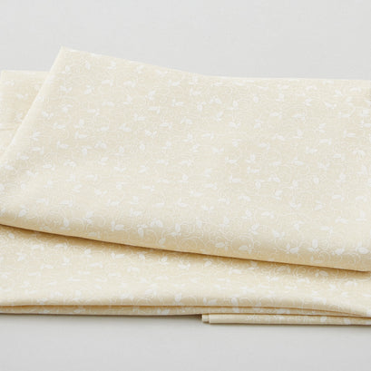 Neutral Notes - Viney Flowers Cream 2 Yard Cut