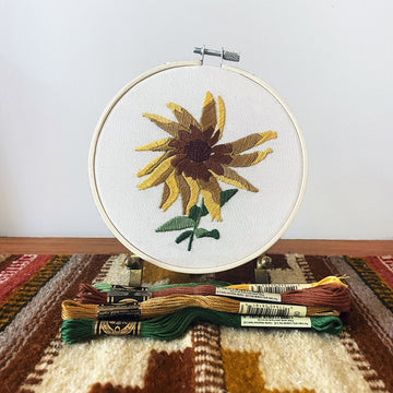 Black Eyed Susan Bloom Embroidery Kit Primary Image