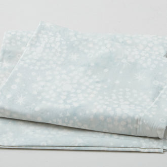 Wondrous Batiks - Dandelion Mint 2 Yard Cut