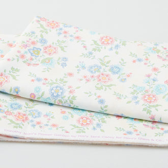 Dorothy Jean's Flower Garden - Jacobean Cream 2 Yard Cut