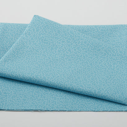 Quilter's Coordinates - Crackle Light Blue One Yard Cut