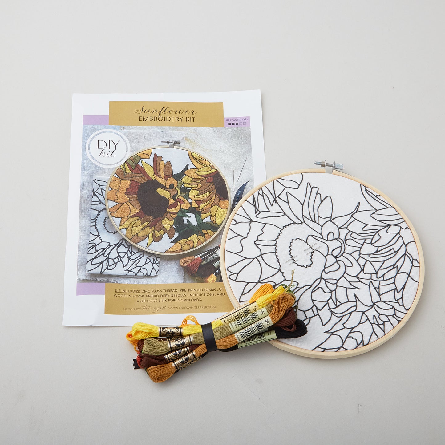 Sunflowers Botanical Embroidery Kit Alternative View #1