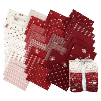 Red and White Gatherings Fat Quarter Bundle