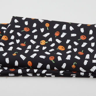 Scaredy Cat - Trick or Treat Black 2 Yard Cut