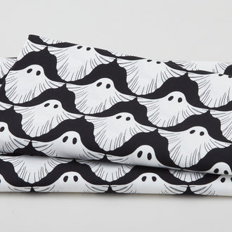 Scaredy Cat - Boo Black 2 Yard Cut