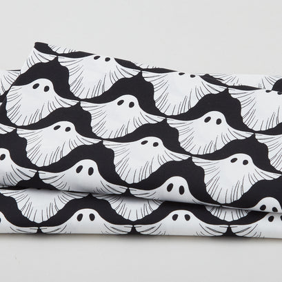 Scaredy Cat - Boo Black 2 Yard Cut