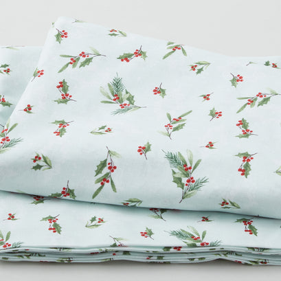 Medley in Red - Holly Toss Mint Green 3 Yard Cut