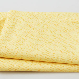 Raindrops - Dots in Rows Yellow 3 Yard Cut