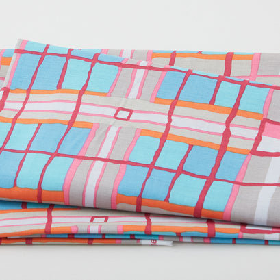Kaffe Fassett - August 2022 Checkmate Grey 2 Yard Cut