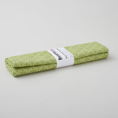 Mini Medallion Green 2 Yard Cut