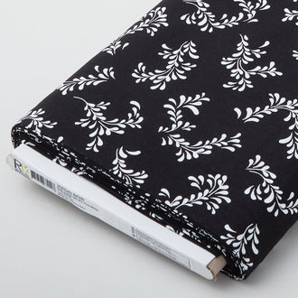 Jardin Noir - Jet Flourish 10 Yard Bolt