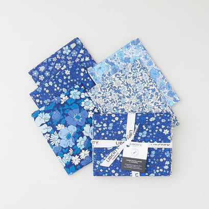 Coastal Walk B - Favorites 5 Piece Fat Quarter Bundle