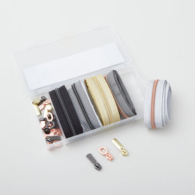 Sallie Tomato Cosmos Zipper Bundle Primary Image