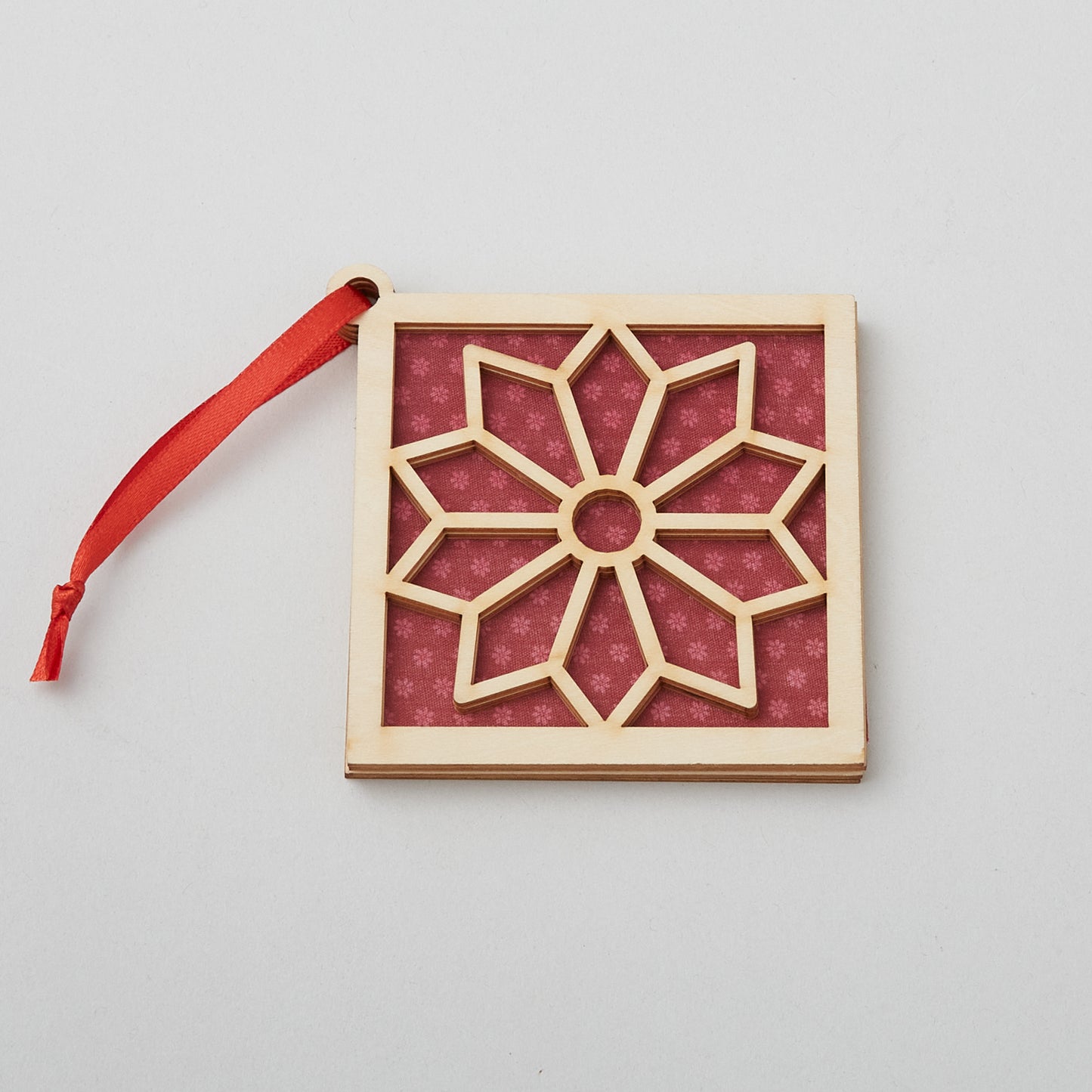 Dresden Magnetic Wooden Ornament Primary Image