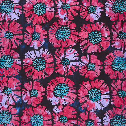 Meadow Fresh - Daisies Petunia Yardage