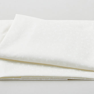 Neutral Notes - Viney Flowers Ivory 2 Yard Cut