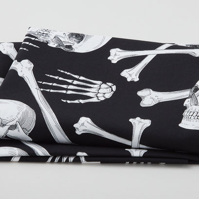 Scaredy Cat - Skeletons Black 2 Yard Cut