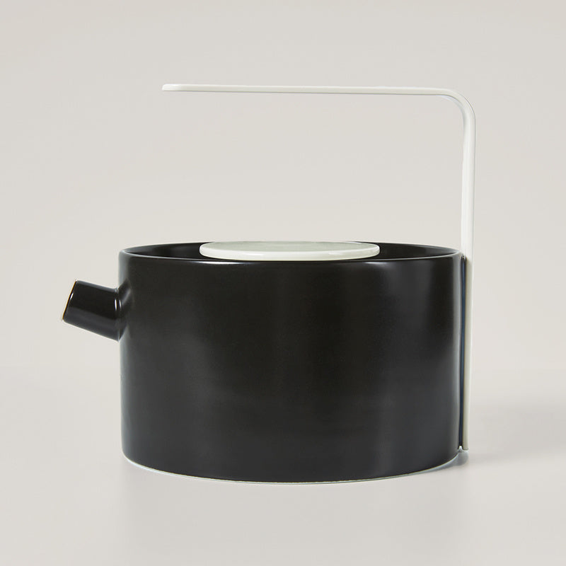 Large Teapot - Black Alternative View #2